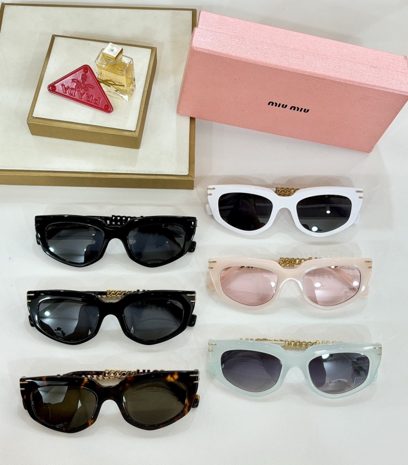 Miu miu Sunglasses